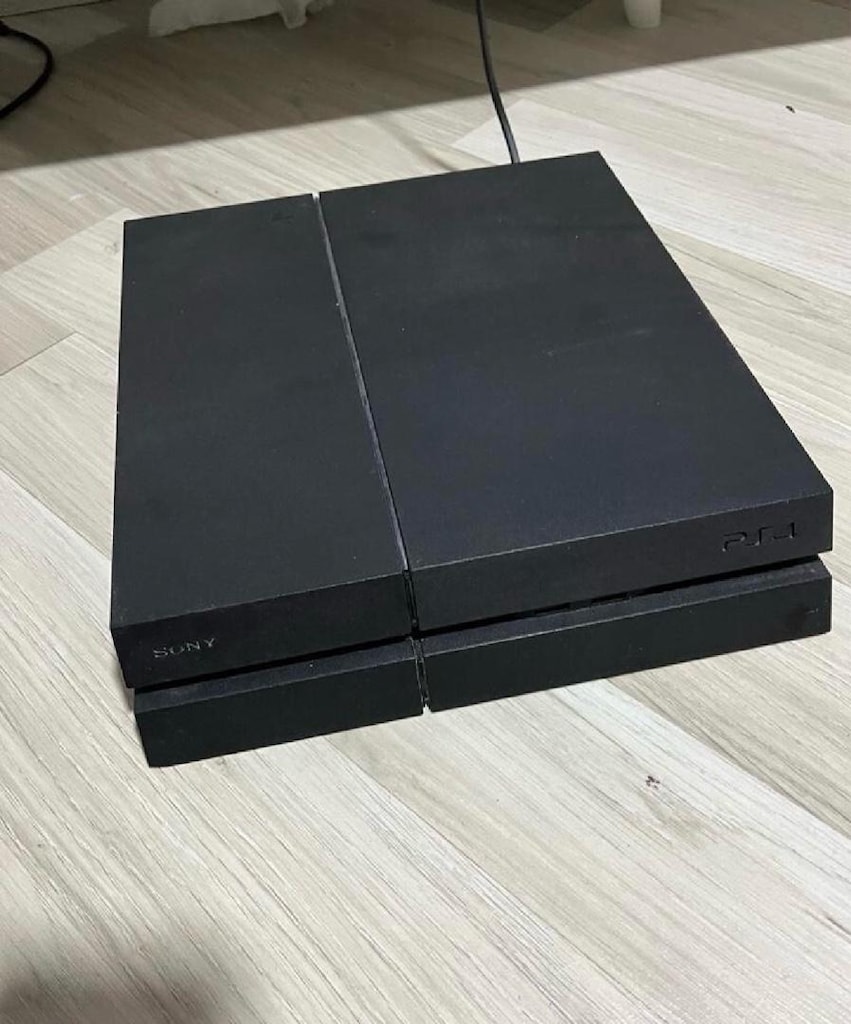 az kullanılmış PS4 - 5