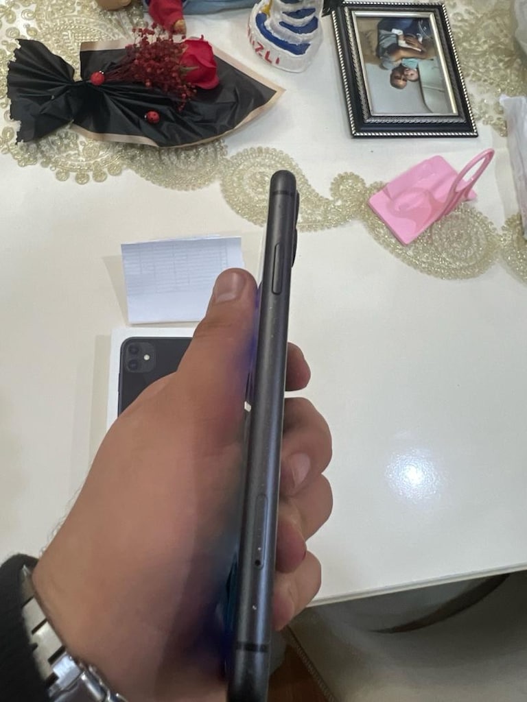 iPhone 11 - 5