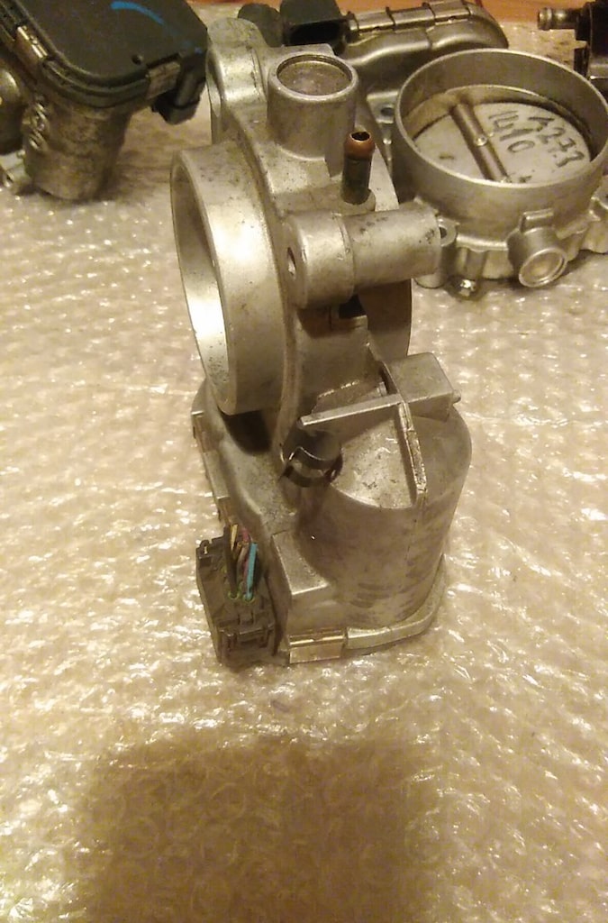 MERCEDES M111 MOTOR GAZ KELEBEK C W203 S203 CL203 C180 C200 - 6
