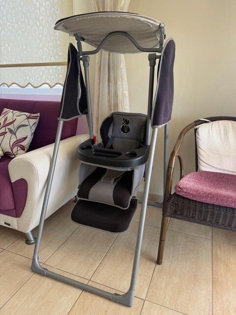 Pasha Baby Salıncaklı Mama Sandalyesi