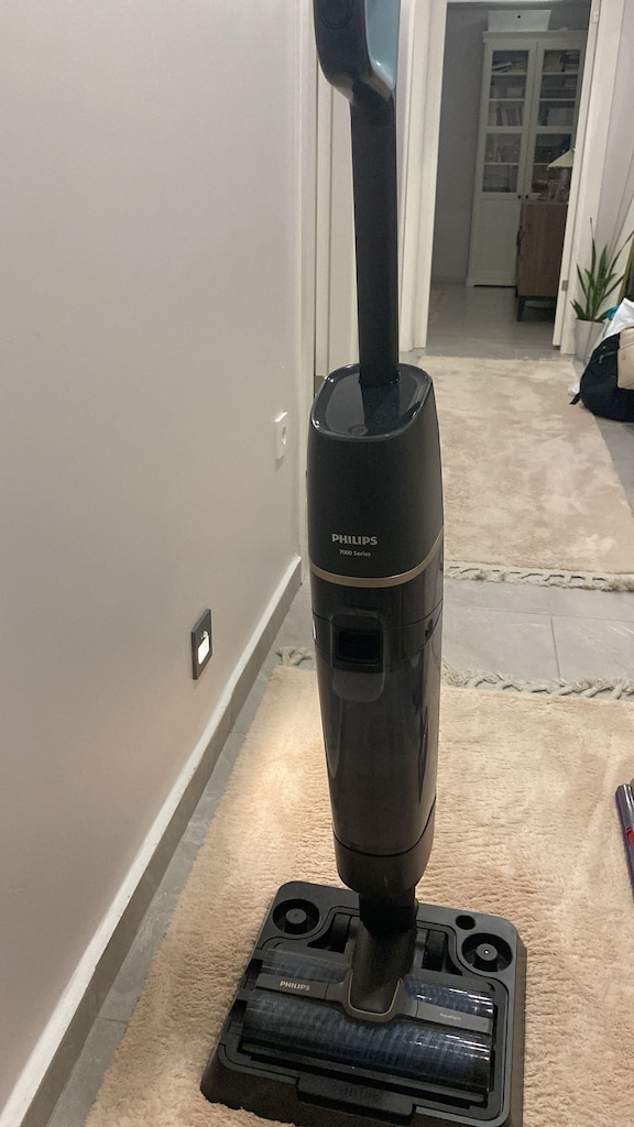 Philips Aqua Trio 7000 Serisi Kablosuz Dik Süpürge