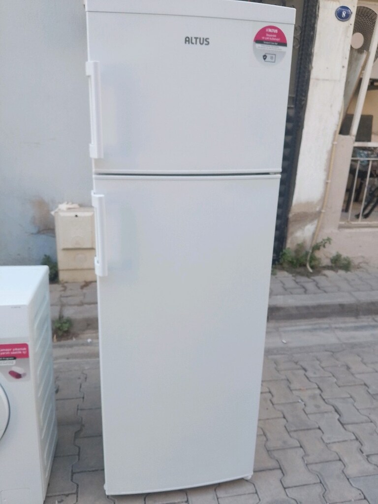İKİSİ DE 2 3 YILLIK ORJİNAL buzdolabı ENİ 60 CM ÇAMAŞIR MAKİNA 5 KİLO - 10