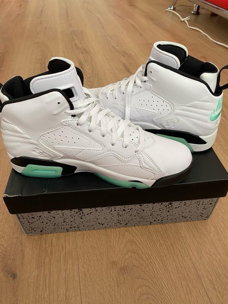 Sıfır / Orjinal Nike Jordan MVP "White/Green Glow" (44 Numara-faturalı - 5