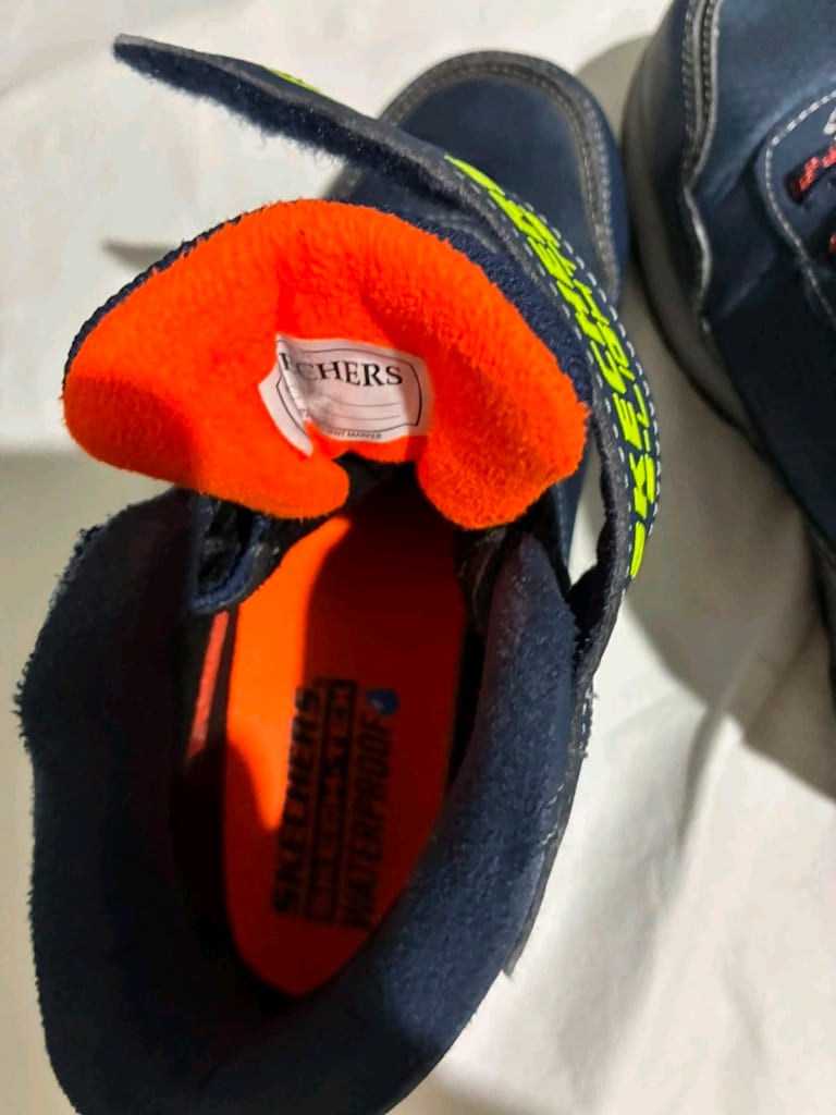 Skechers S-Lights Erkek Çocuk Su Geçirmez Işıklı Bot - 5