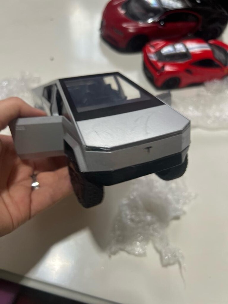 Tesla Cybertruck 2024 Tesla Models Silver [1/18 Metal Diecast - 6
