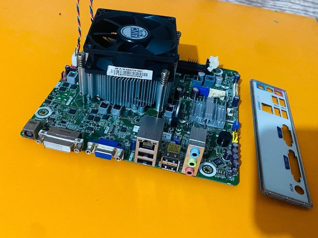 Pegatron IPXSB-DM 1155 Pin DDR3 + i3 3.Nesil İşlemci Adaptörlü - 3