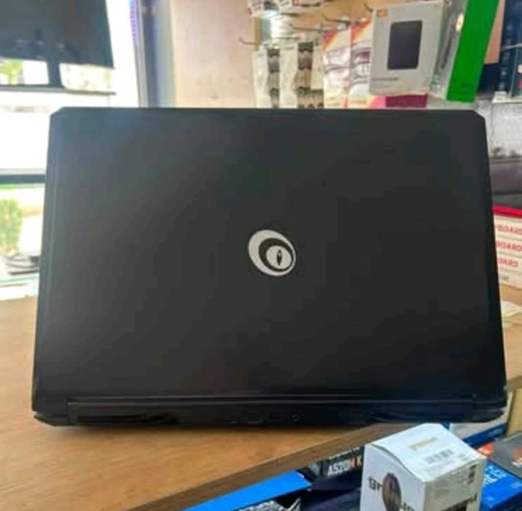 MONSTER ABRA İ7.5.700HQ 16.CB.RAM GTX960M 256.CB.SSD+500Hdd - 2