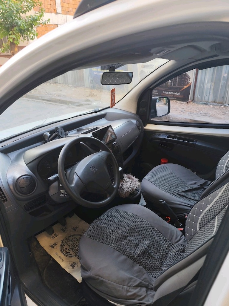 Peugeot Bipper - 2