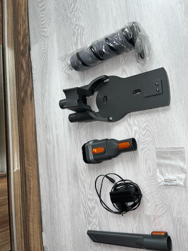 FAKİR İNOVATOR x 7272 ŞARJLI DİKEY SÜPÜRGE-Temiz ve sorunsuz - 11
