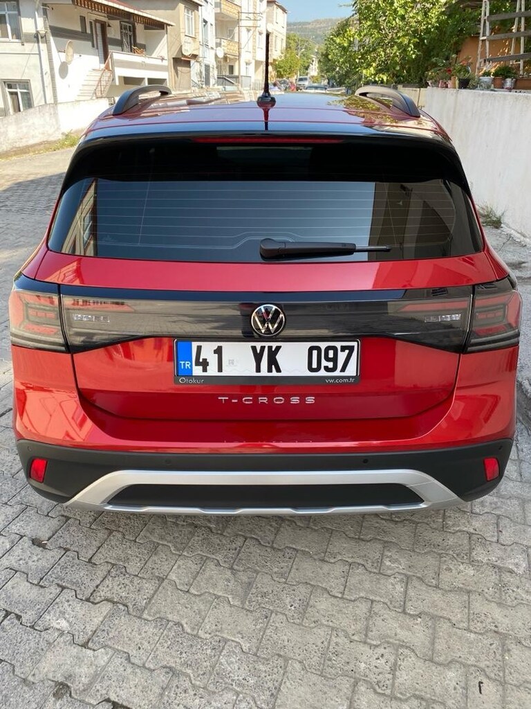 2025 Model T-Croos - 12