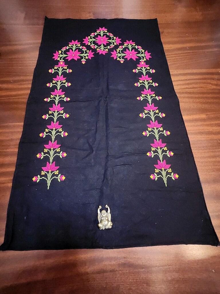 NAKIŞLI EL İŞİ ÖRTÜ