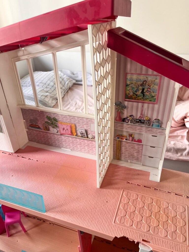 Barbie evi - 2