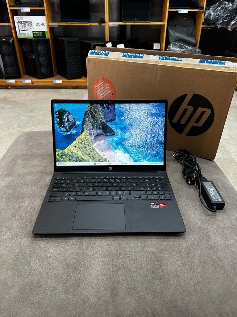 Hp Ryzen 5 7520 + 8 gb ddr5 ram + 512 gb Samsung m2 nvme ssd garantili - 8
