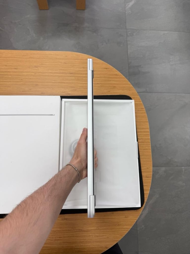 Apple Macbook Air M4 256 Gb Gümüş % 100 Pil 18 Devir Sayısı - 2