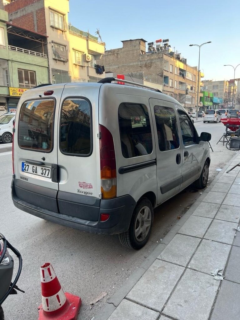 sahibinden 1.5 dci kangoo 2007 - 7