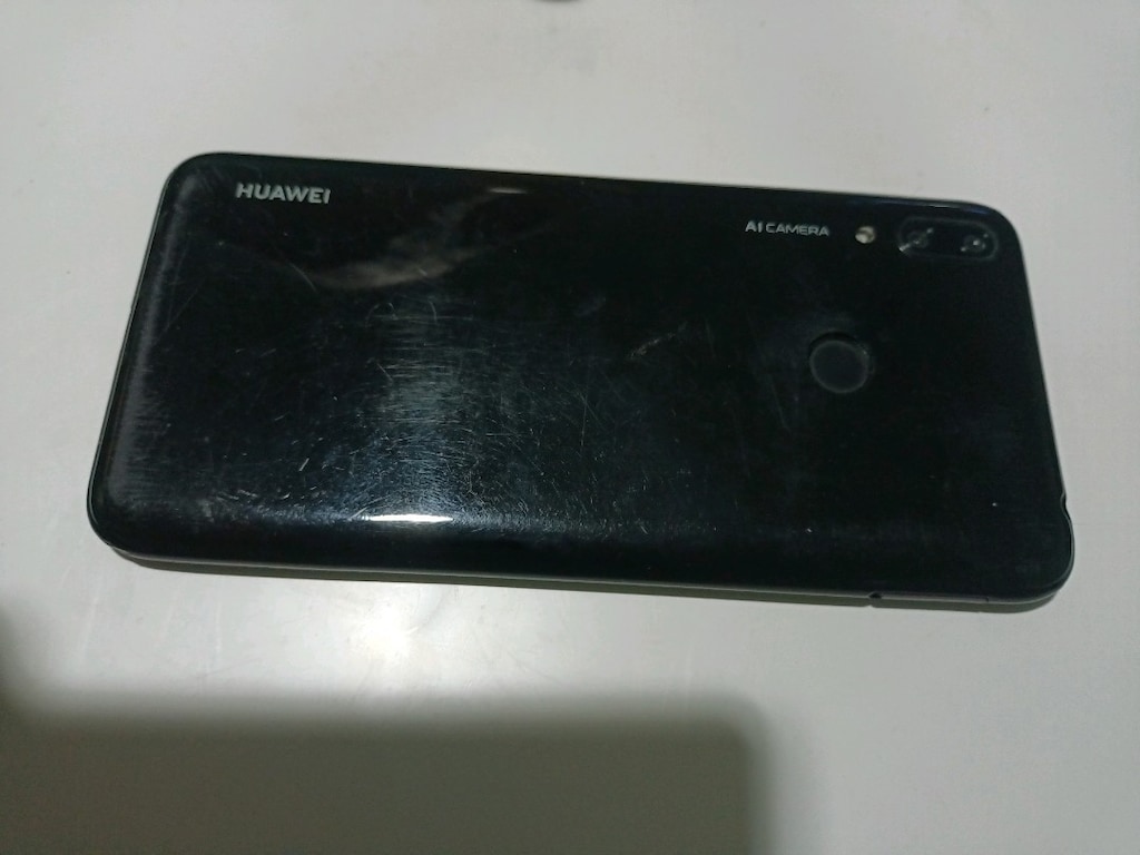 Huawei Y7 - 3