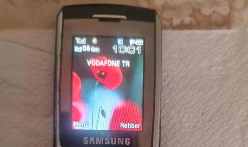 Samsung D900i - 9