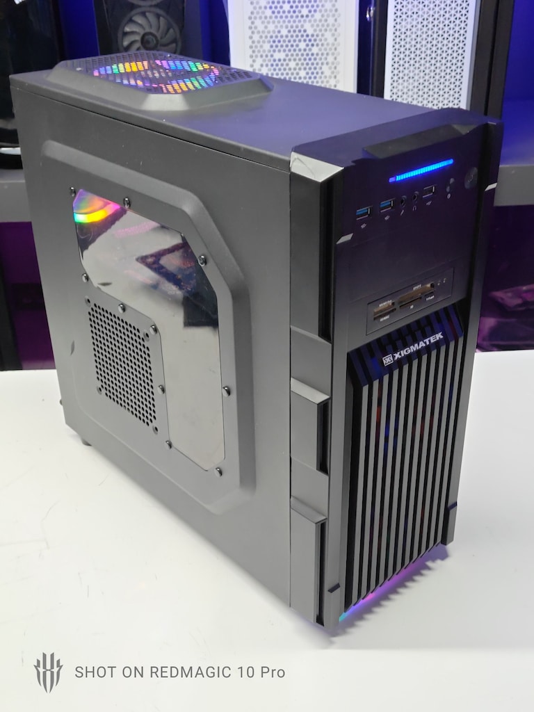 Intel Core i5 660 - HD 7770 1GB - 8GB RAM - 240GB SSD - 4
