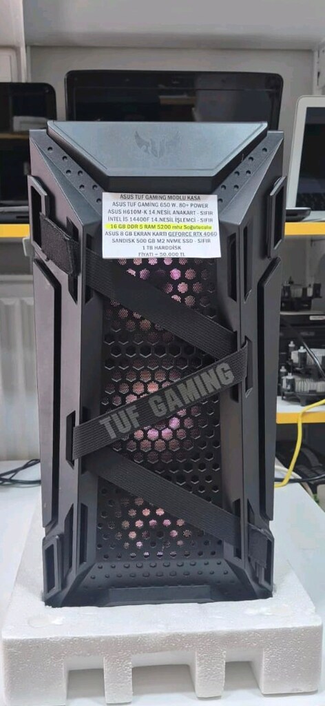ASUS GAMER KASA İ5 14.nesil işlemci 16 gb ddr 5 ram 8 gb RTX 4060 - 2