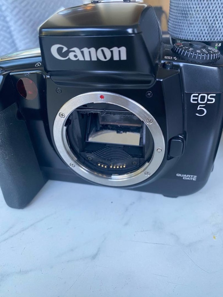 Canon EOS 5 QD (Quartz Date) 35 mm analog SLR gövde. - 3