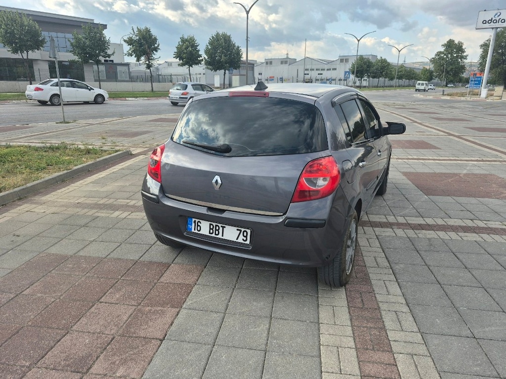 clio 3 - 4