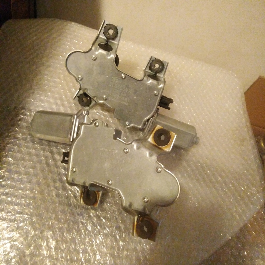 LAND ROVER DİSCOVERY 3/4 LR3 ARKA SİLECEK MOTORU - 4