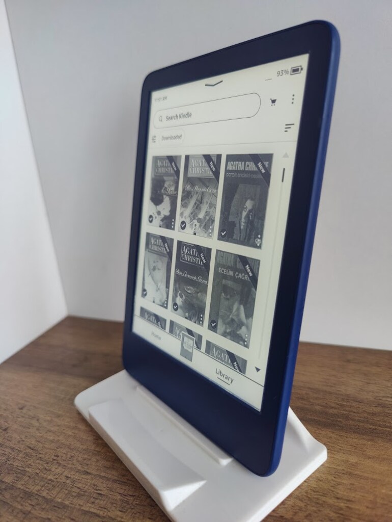 AMAZON KİNDLE PAPERWHİTE 5 11. NESİL 16 GB + 4200 ADET KİTAP ARŞİVİ - 4