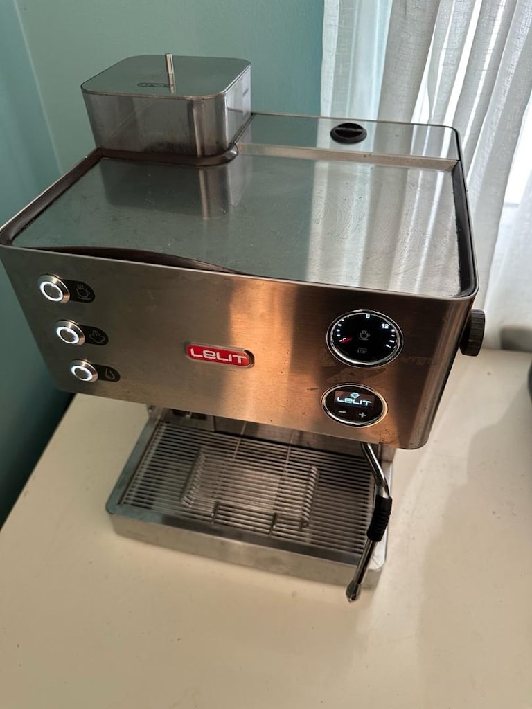 LELIT Kate PL82T PID Öğütücülü Espresso Makinesi