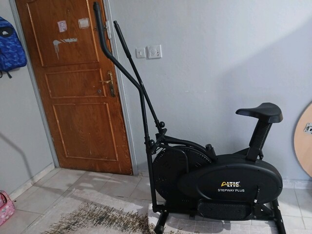 Tertemiz sıfır ayalında eliptik acil satıdığım için