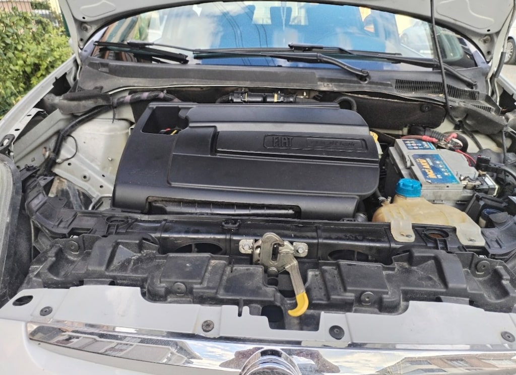 2011 model punto evo dnamic 16v motor yeni kasa sanroof - 9