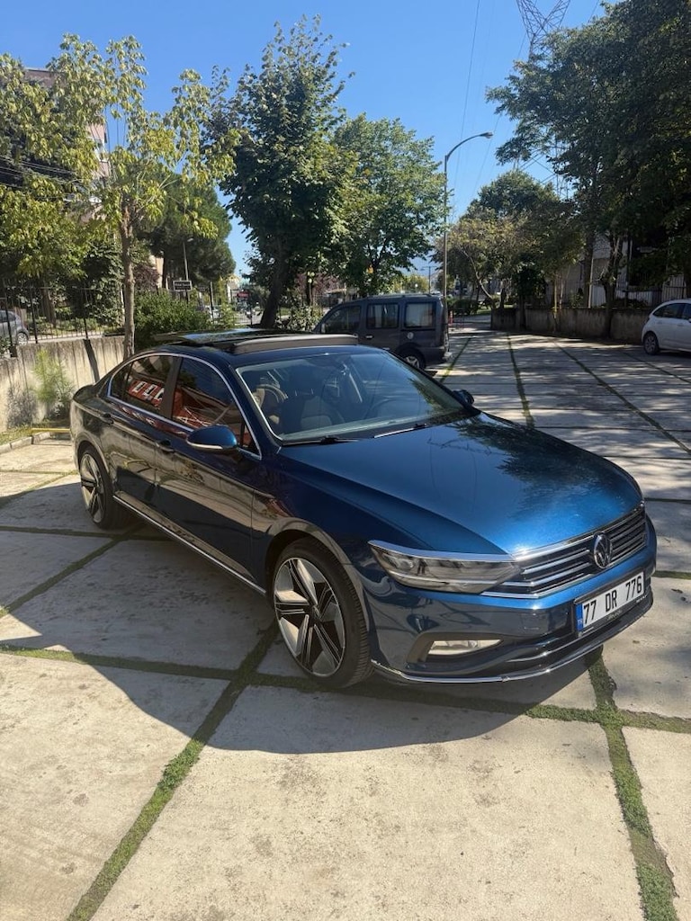 2021 MODEL VOLSKWAGEN PASSAT 1.5 tsi HATASIZ BOYASIZ DEĞİŞENSİZ - 11