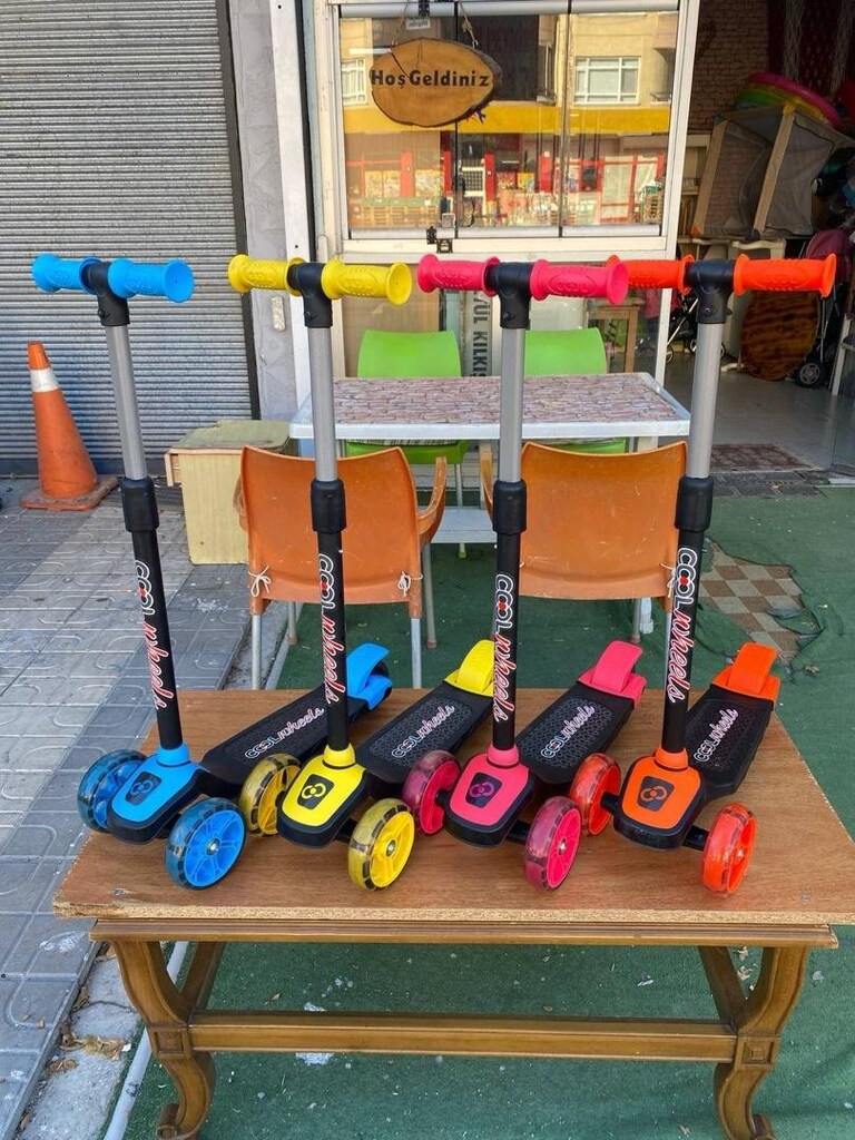 SIFIR SCOOTER LET IŞIKLI. RENKLERİ MEVCUT. - 3