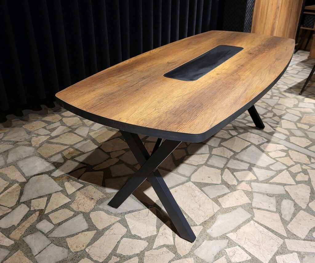 OVAL TOPLANTI MASASI 8 KİŞİLİK - 15