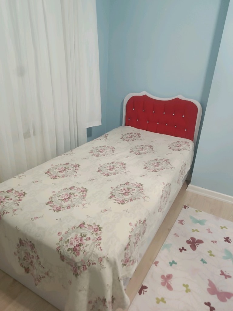 yatak ve çalışma masası, gömme dolap - 3