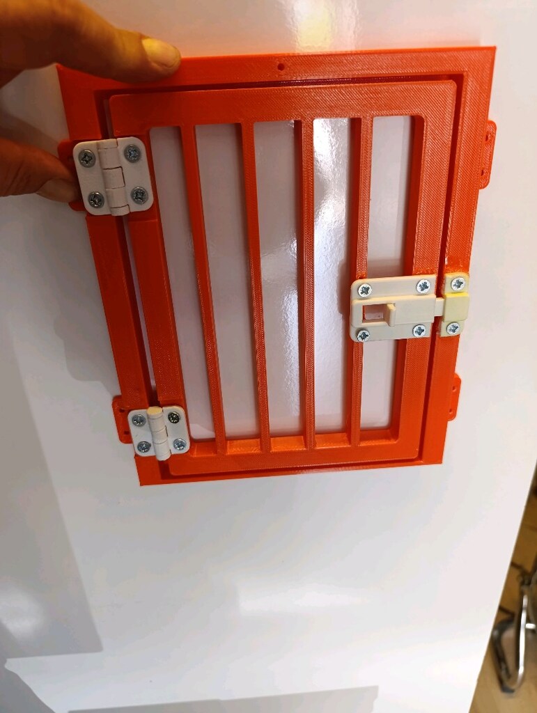 Sütbeyaz Paçalı Taklacı Güvercin figürü - 19