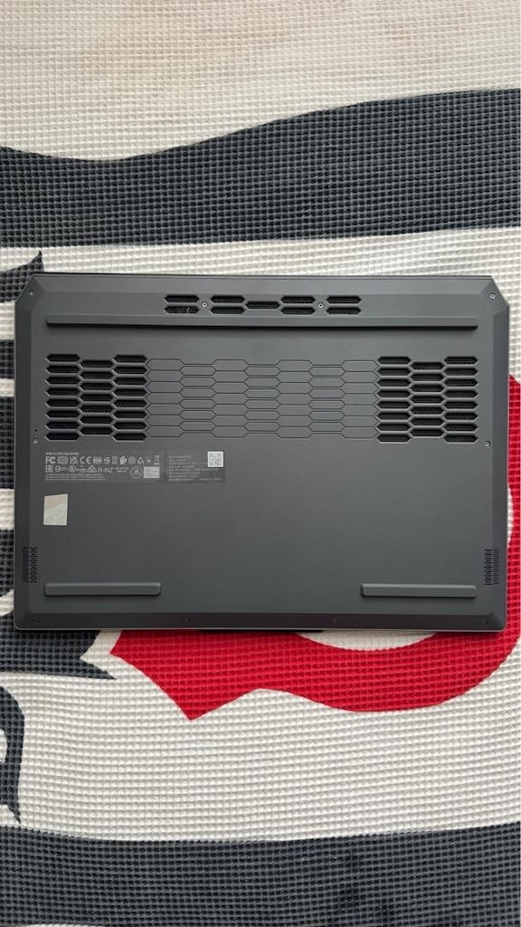 Sıfır Gibi Loq RTX 4060 32 GB RAM 1.5 TB SSD - 4