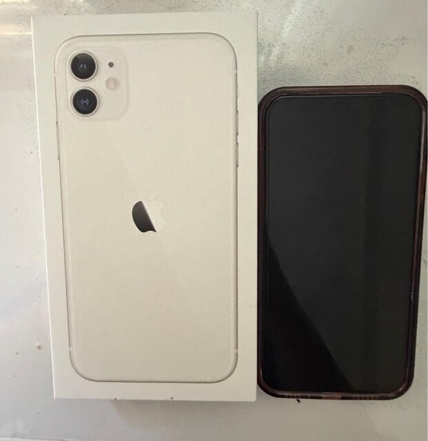 İphone 11 Beyaz 128 gb