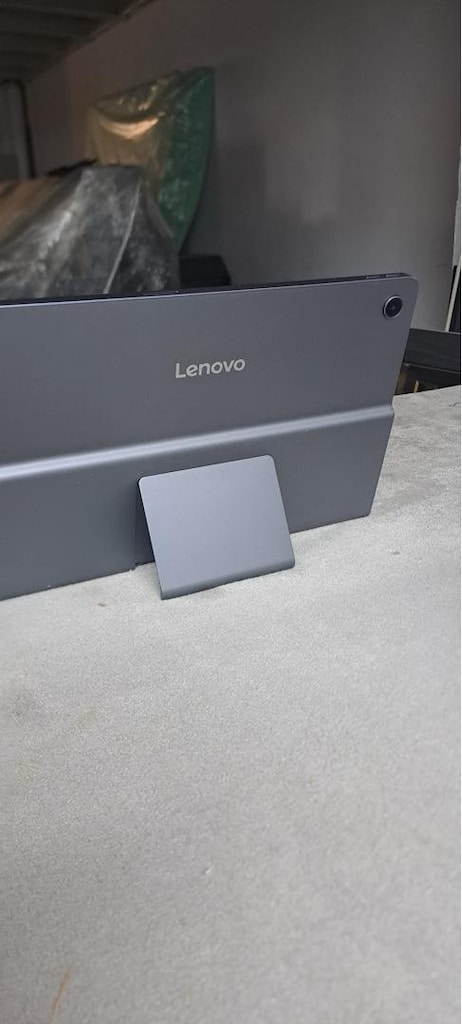 Lenovo Tab Plus 128 GB – 8 GB RAM - 3