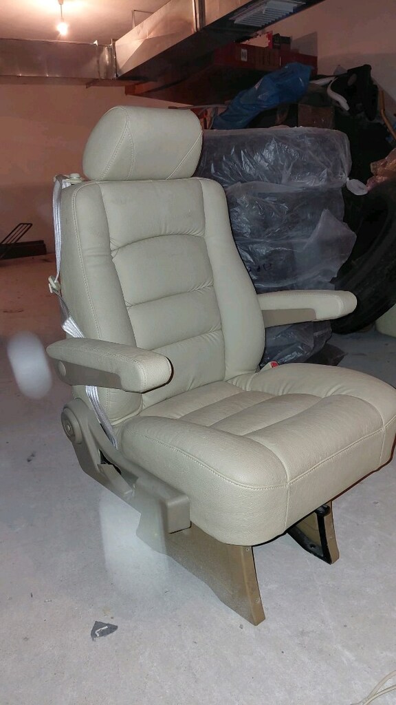 Vip oto koltuk - 3