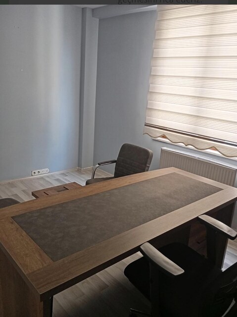Büro takımı