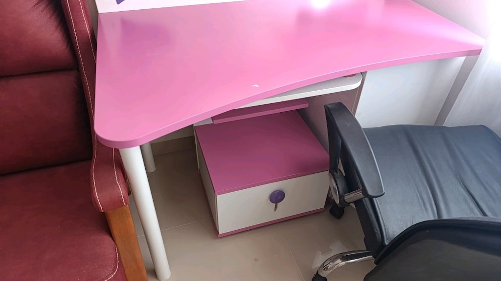Genç kız odası çalışma masası - 2