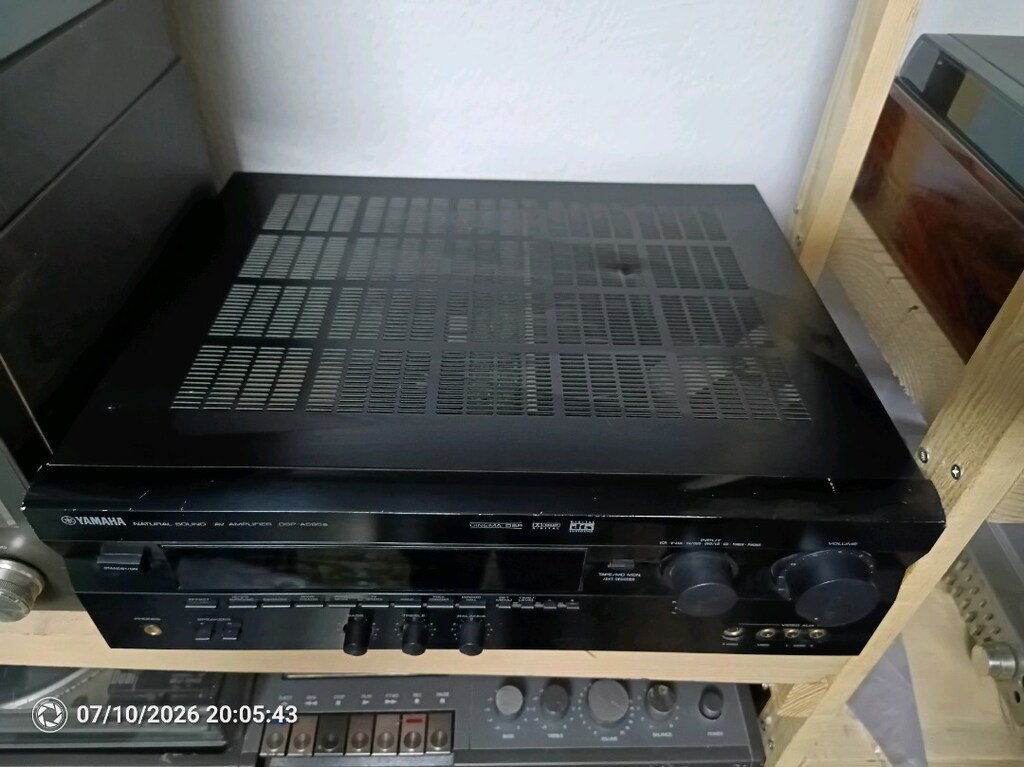 Yamaha DSP - a595a phono girişli sinema amfisi . Yamaha amfi - 2