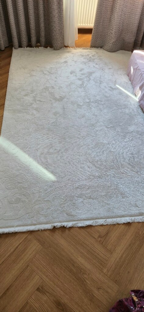 240×158 cm BEYAZ HALI