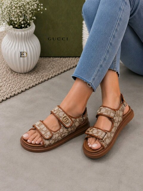 İLAN NO A 15 E O BAYANLARA GUCCİ SANDALET