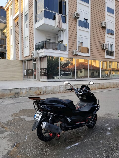 Honda pcx 125