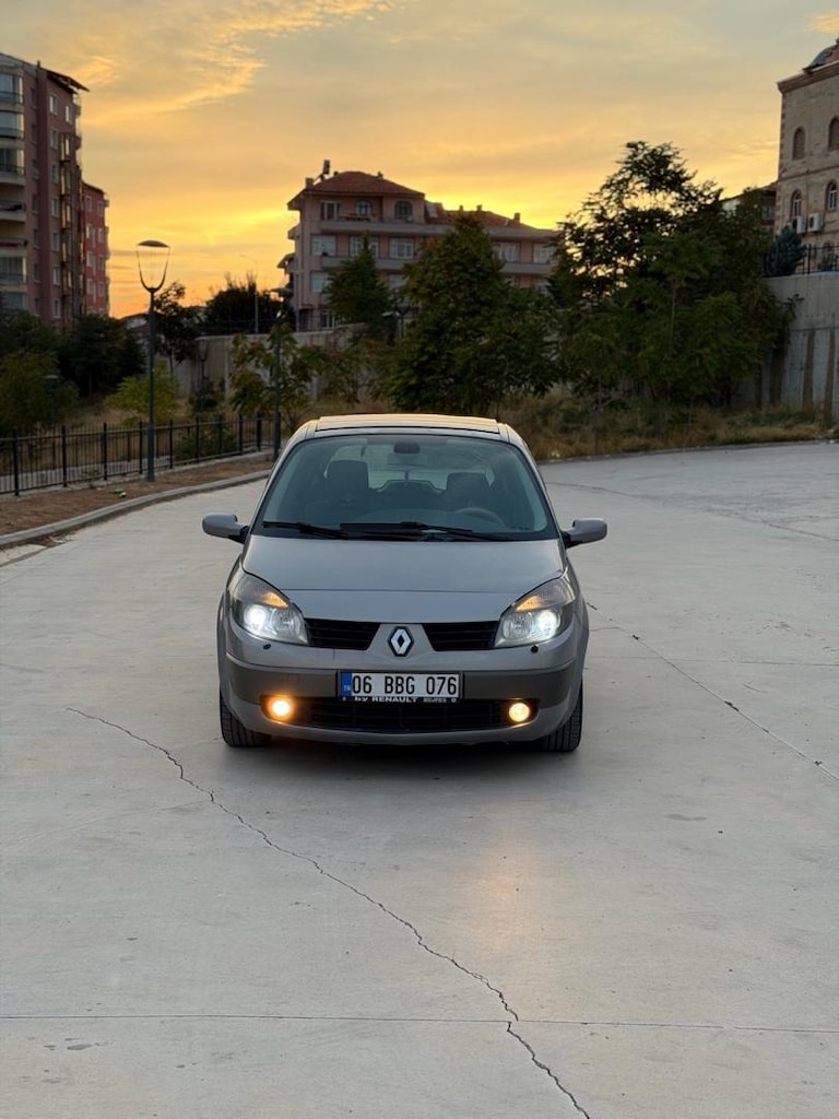 Renault Scenic 1.6 Privilege 2006 Model 244.000 KM DEĞİŞENSİZ TRAMRSİZ - 12