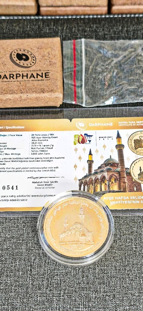 Ayşe Hafsa Valide Sultan 500 Yıl Hatıra Parası Gümüş Üzeri ALTIN Kaplı - 3