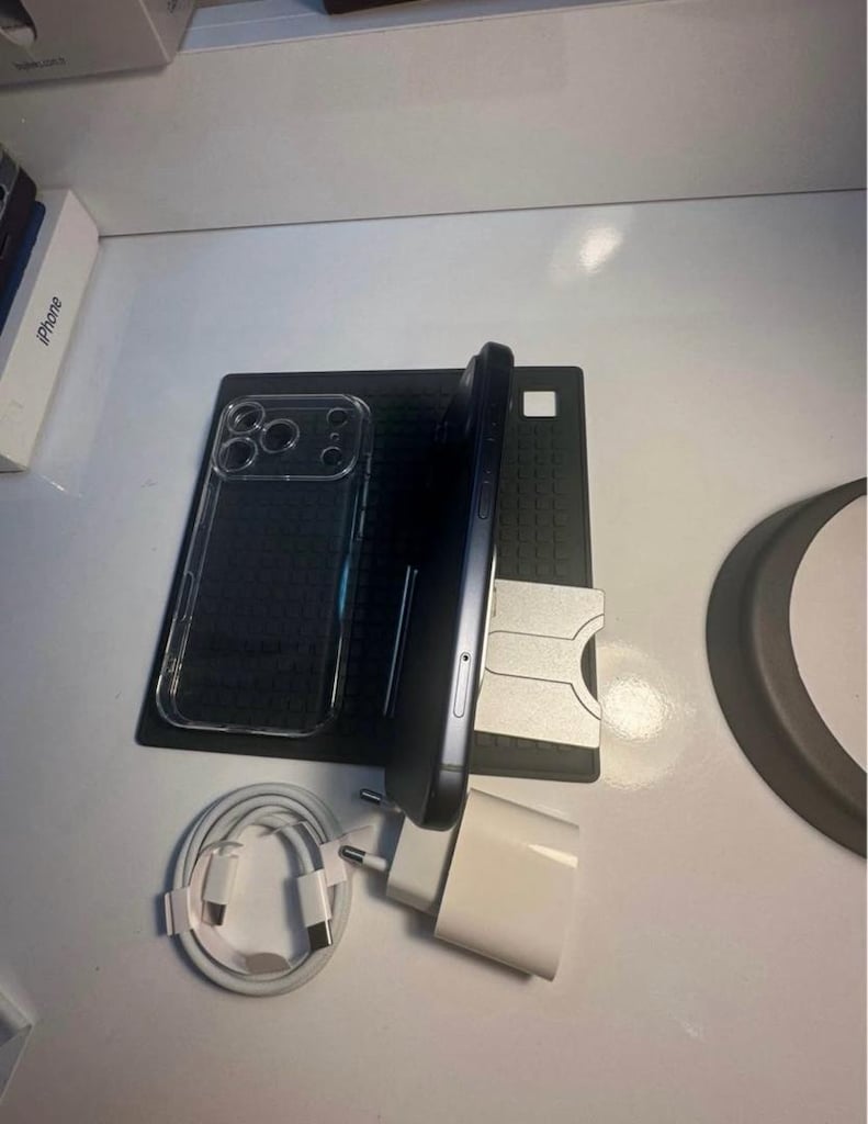 iphone 17 pro max - 3