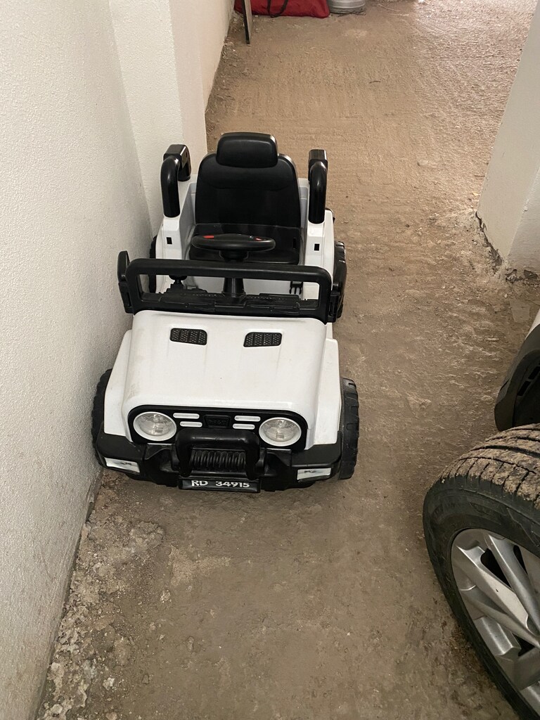 Akülü Araba 12 w - 2