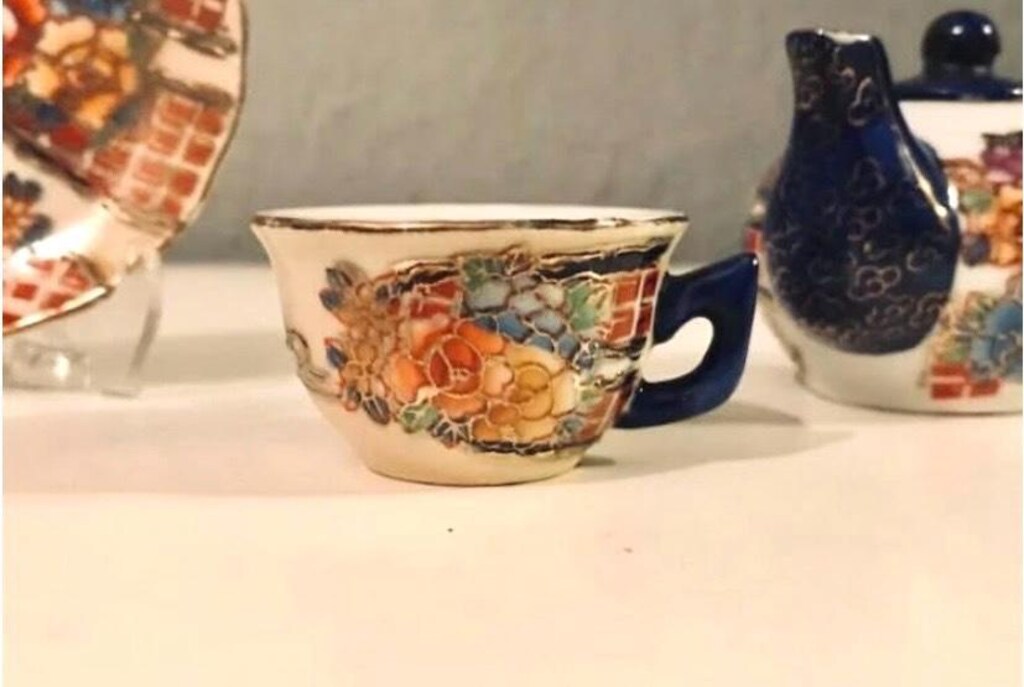 Antika “Hand Made” Damgalı Kabartma Desenli MİNYATÜR Porselen Çay Seti - 7